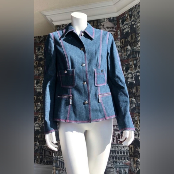 Escada denim jacket. - Picture 2 of 6
